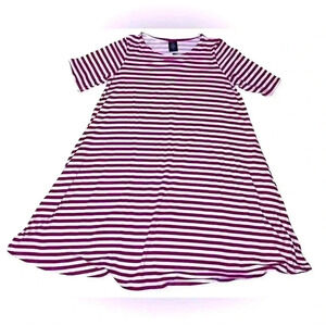NWT Agnes & Dora Swing Tunic Dress Burgundy White Stripe nautical Pockets Size M